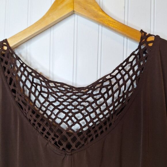 Cato Woman Size 22/24W Tunic Top Brown Crochet Back Neckline Relaxed‎ Stretch - Picture 5 of 11